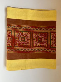 Chemin de table en coton naturel à motifs ethniques