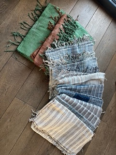 Foulard en coton bleu indigo