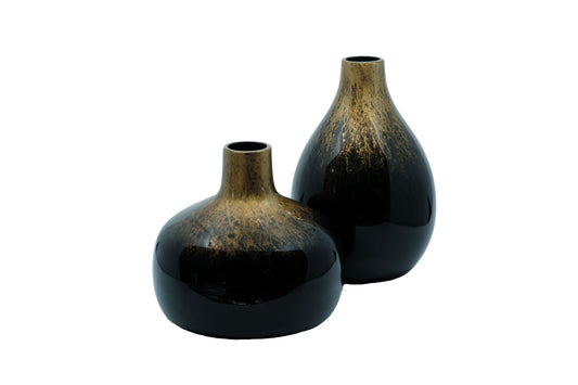 Vase en résine laqué noir et or forme basse
